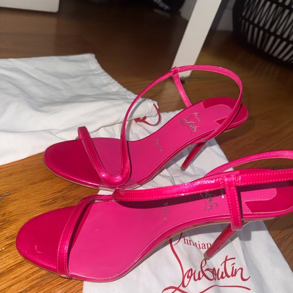 CHRISTIAN LOUBOUTIN
Rosa Z 100 patent leather sandals - Picture 7 of 8